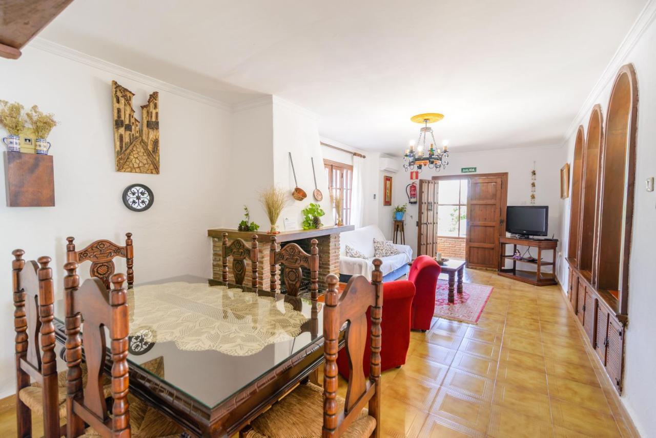 Alcaucín Casa Patio De Los Naranjos Piscina Privada מראה חיצוני תמונה